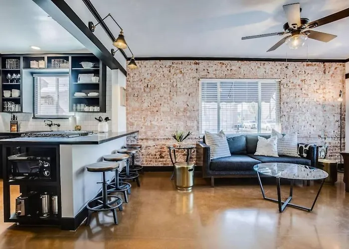 Woodward Place To Be * Phoenix